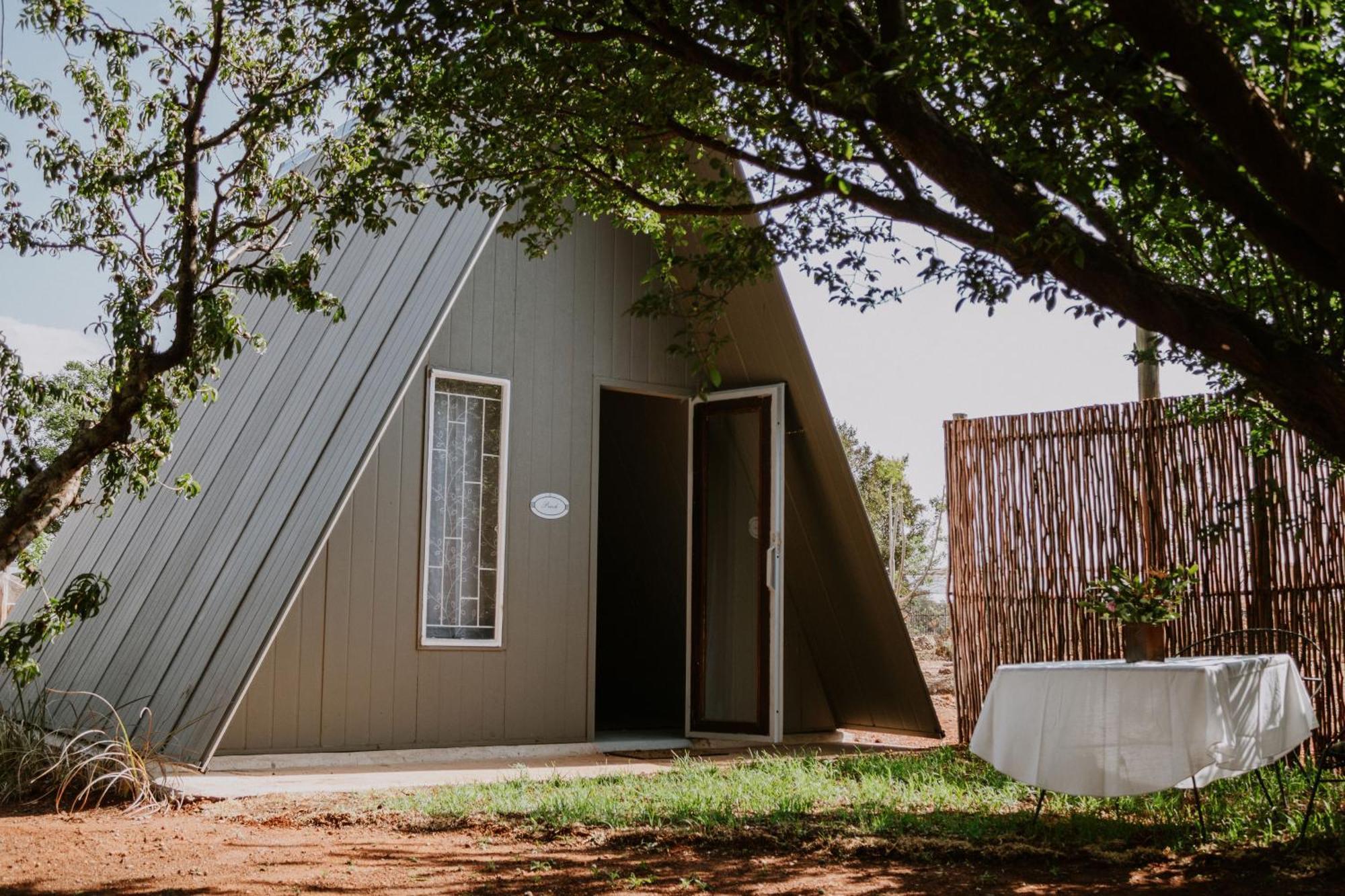 White Linen Guesthouse Tierpoort Luaran gambar