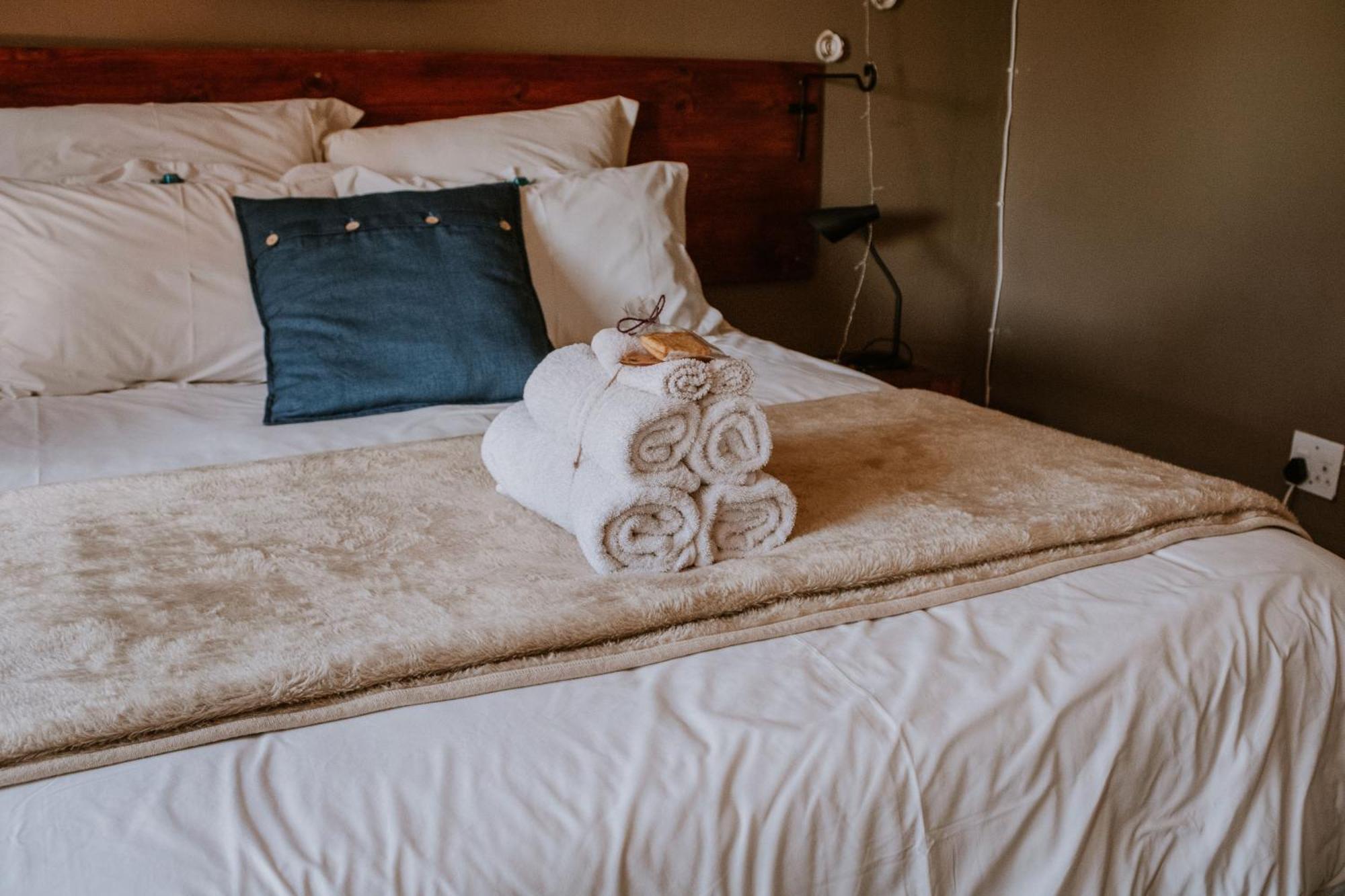 White Linen Guesthouse Tierpoort Luaran gambar