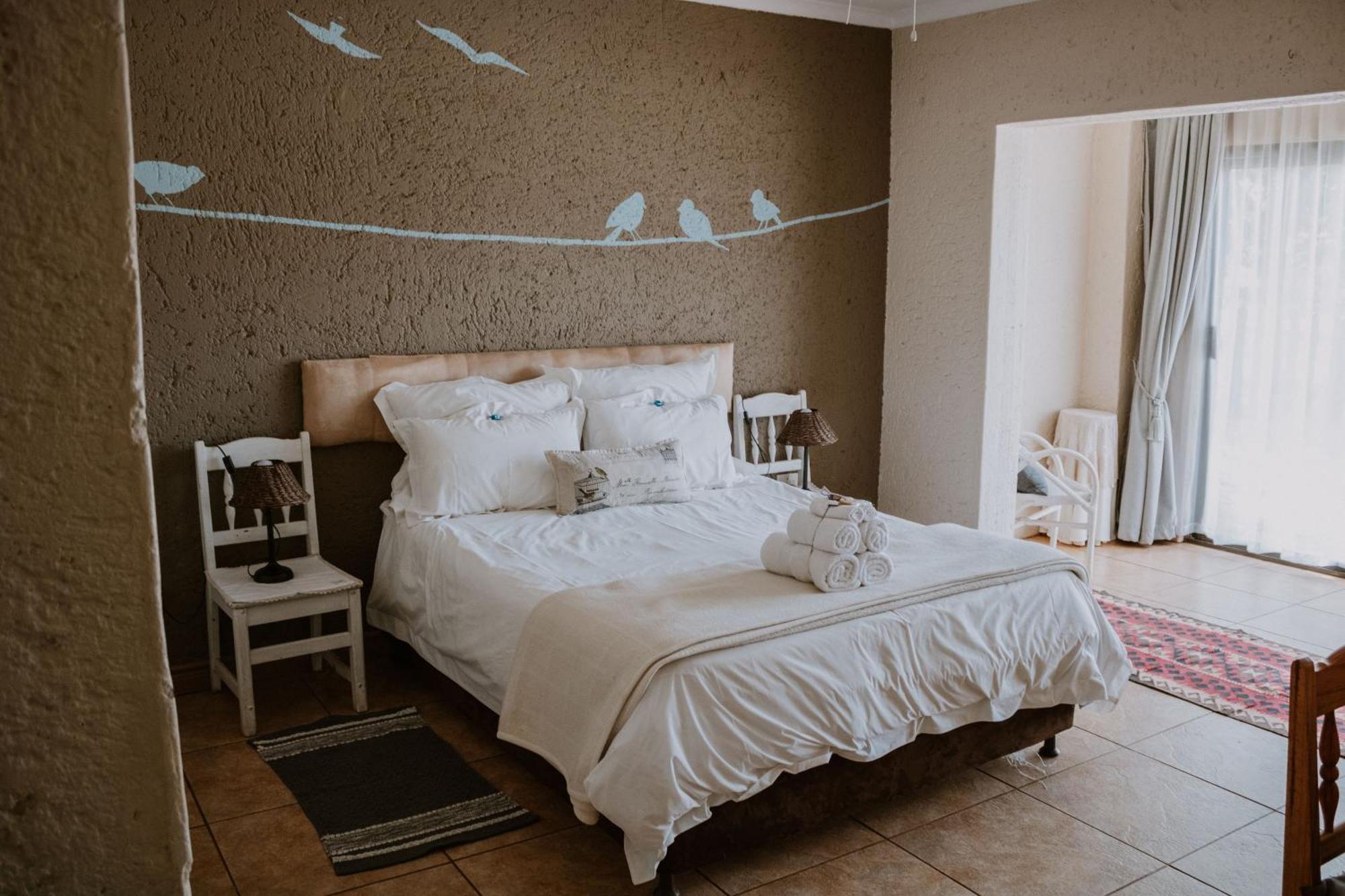 White Linen Guesthouse Tierpoort Luaran gambar