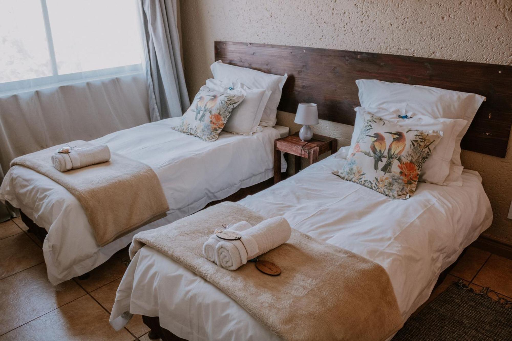 White Linen Guesthouse Tierpoort Luaran gambar