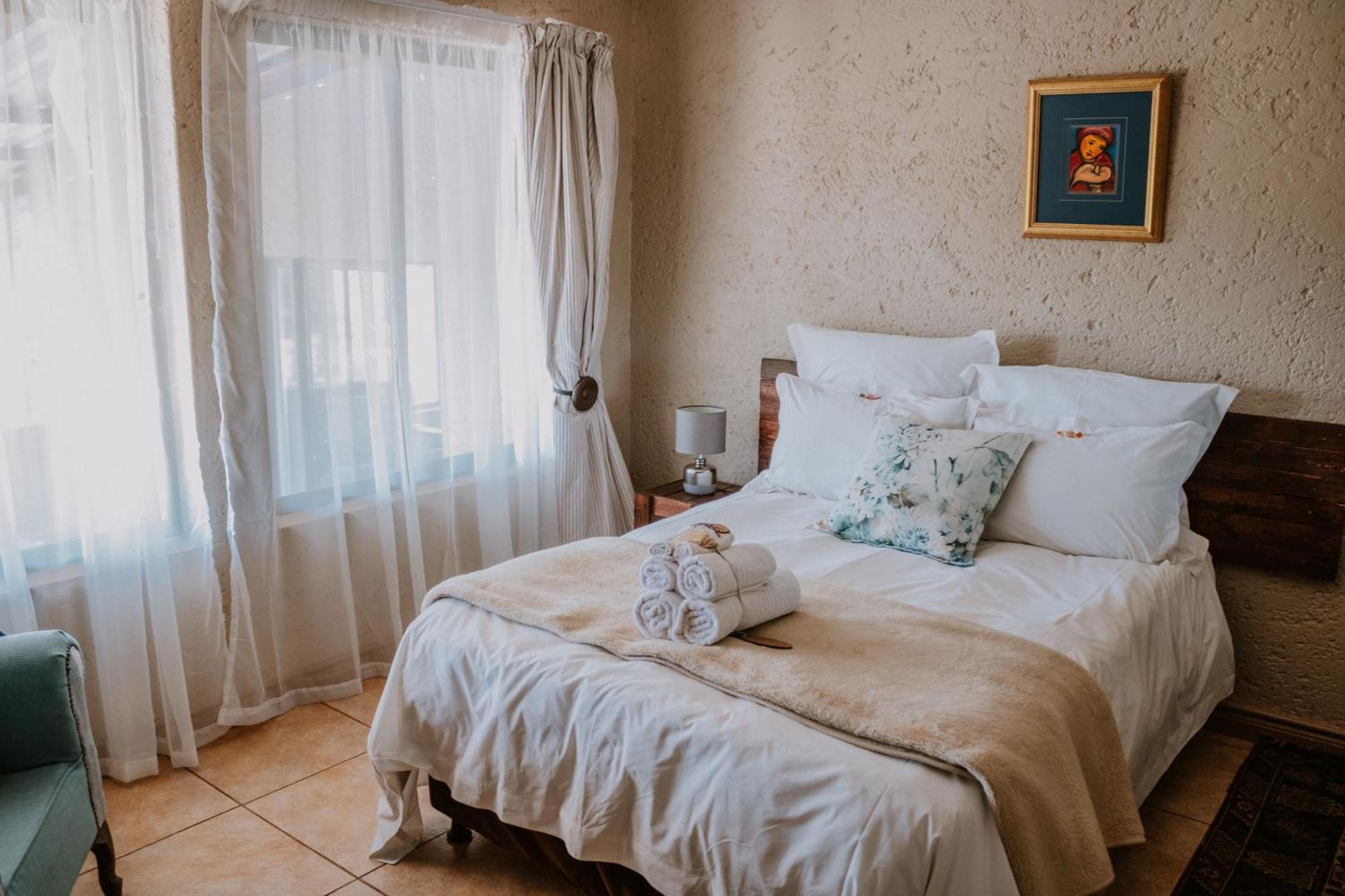 White Linen Guesthouse Tierpoort Luaran gambar